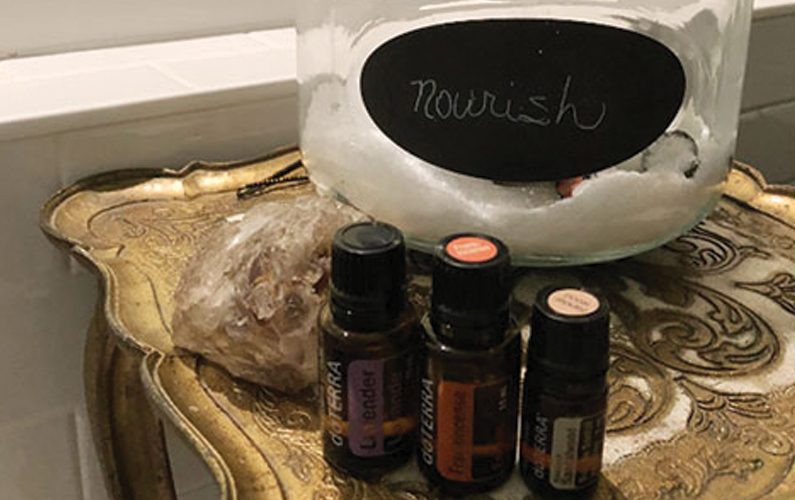 5 easy ways to get essential oils into your life!!